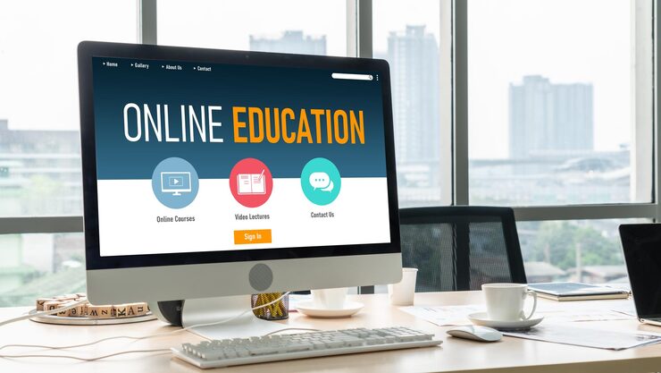 elearning-website-with-modish-sofware-student-study-internet